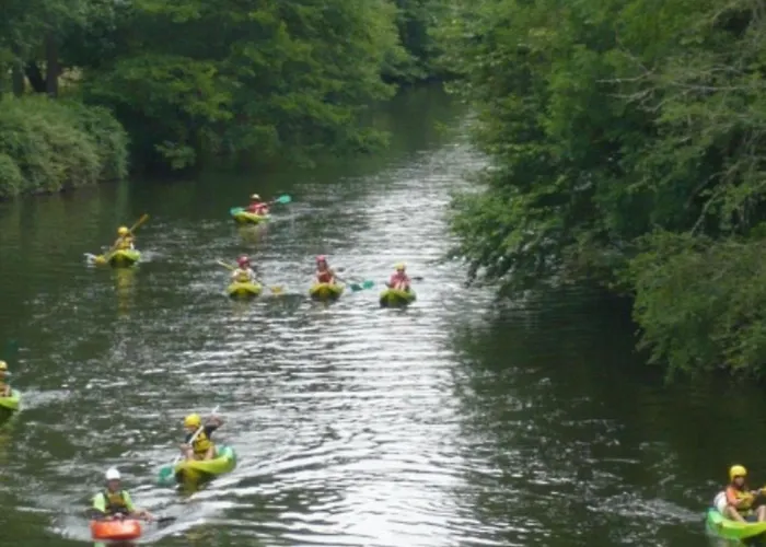 Mobil Confortable Avec Terrasse Pour 6 Personnes - Api-1-52-986 *